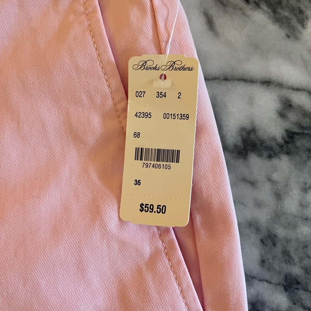 Brooks brothers mens pink shorts. Size 36 waist.